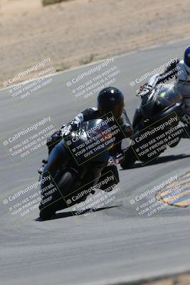 media/Apr-09-2023-SoCal Trackdays (Sun) [[333f347954]]/Turn 10 (115pm)/